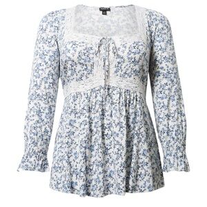 Torrid Blue Floral Lace Tie-Front Peasant Top Size M/L 00